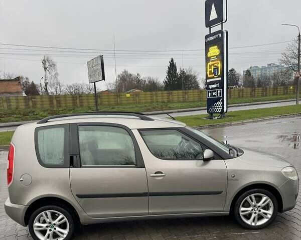 Сірий Шкода Румстер, об'ємом двигуна 1.6 л та пробігом 217 тис. км за 5499 $, фото 8 на Automoto.ua