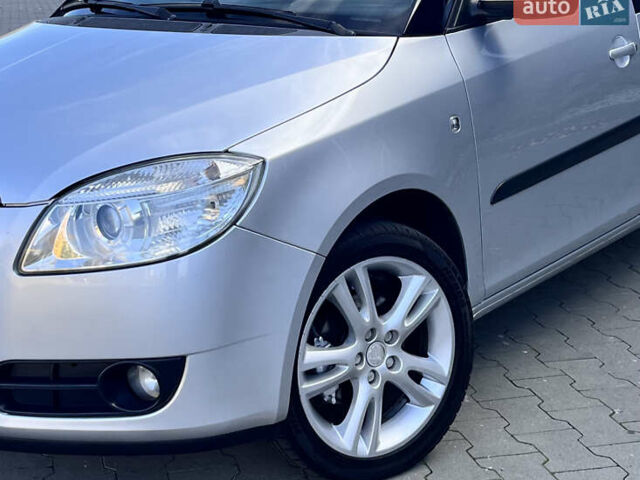 Сірий Шкода Румстер, об'ємом двигуна 1.4 л та пробігом 180 тис. км за 5950 $, фото 9 на Automoto.ua