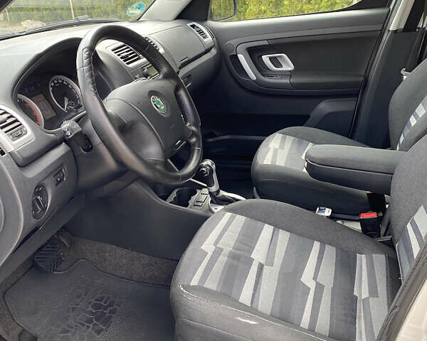 Серый Шкода Румстер, объемом двигателя 1.6 л и пробегом 217 тыс. км за 5690 $, фото 10 на Automoto.ua