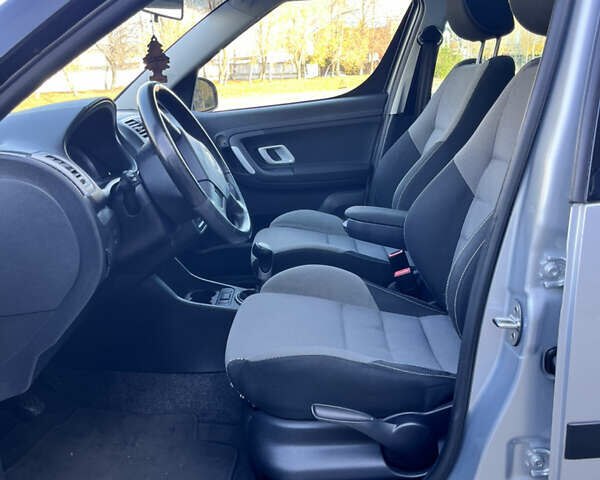 Сірий Шкода Румстер, об'ємом двигуна 1.4 л та пробігом 180 тис. км за 5950 $, фото 33 на Automoto.ua