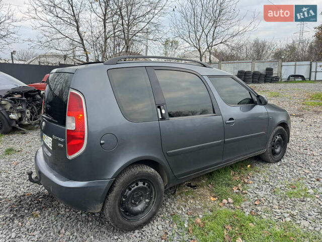 Серый Шкода Румстер, объемом двигателя 1.42 л и пробегом 300 тыс. км за 2600 $, фото 2 на Automoto.ua
