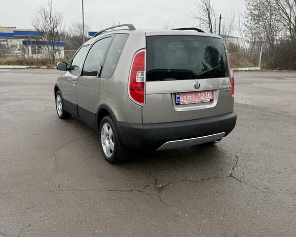 Серый Шкода Румстер, объемом двигателя 1.4 л и пробегом 193 тыс. км за 5300 $, фото 6 на Automoto.ua