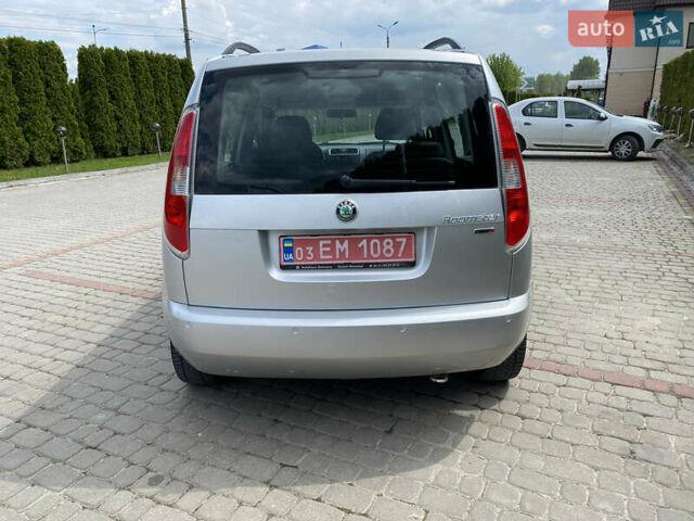 Серый Шкода Румстер, объемом двигателя 1.6 л и пробегом 217 тыс. км за 5690 $, фото 4 на Automoto.ua