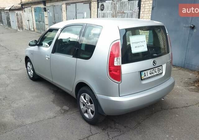 Серый Шкода Румстер, объемом двигателя 0 л и пробегом 202 тыс. км за 4800 $, фото 7 на Automoto.ua