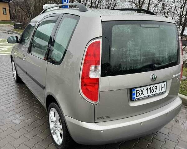 Сірий Шкода Румстер, об'ємом двигуна 1.6 л та пробігом 217 тис. км за 5499 $, фото 13 на Automoto.ua