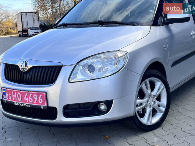 Сірий Шкода Румстер, об'ємом двигуна 1.4 л та пробігом 180 тис. км за 5950 $, фото 6 на Automoto.ua