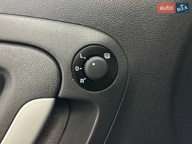 Серый Шкода Румстер, объемом двигателя 1.39 л и пробегом 279 тыс. км за 6199 $, фото 13 на Automoto.ua