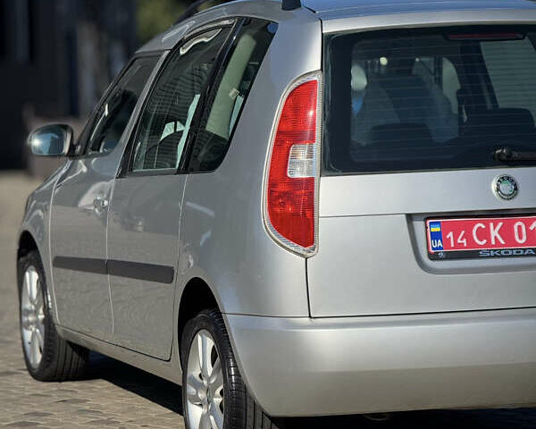 Серый Шкода Румстер, объемом двигателя 1.4 л и пробегом 205 тыс. км за 5600 $, фото 8 на Automoto.ua