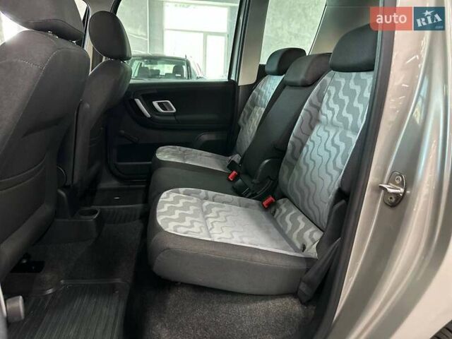 Серый Шкода Румстер, объемом двигателя 1.39 л и пробегом 279 тыс. км за 6199 $, фото 15 на Automoto.ua