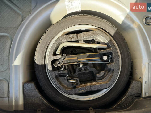 Серый Шкода Румстер, объемом двигателя 1.4 л и пробегом 205 тыс. км за 5600 $, фото 14 на Automoto.ua