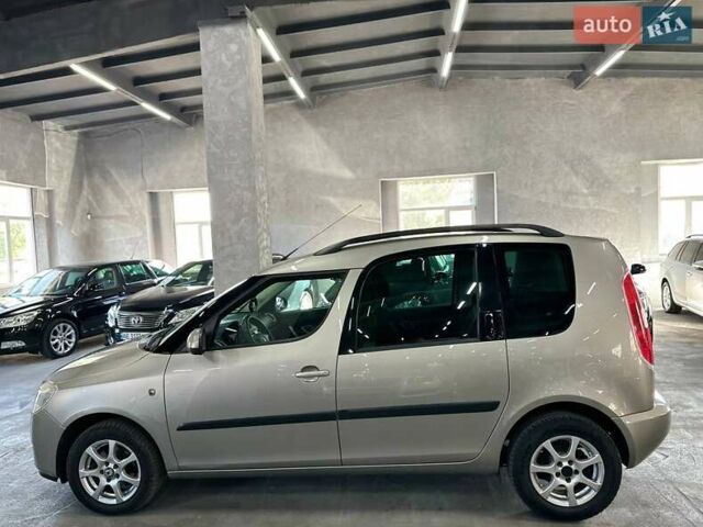 Серый Шкода Румстер, объемом двигателя 1.39 л и пробегом 279 тыс. км за 6199 $, фото 3 на Automoto.ua