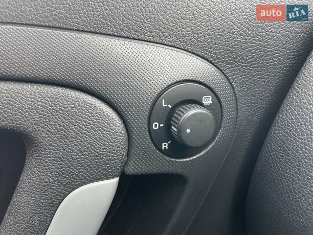 Сірий Шкода Румстер, об'ємом двигуна 1.6 л та пробігом 185 тис. км за 6500 $, фото 56 на Automoto.ua