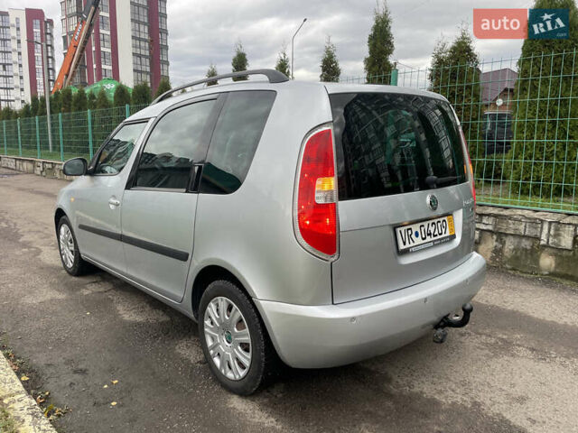 Сірий Шкода Румстер, об'ємом двигуна 1.6 л та пробігом 185 тис. км за 6500 $, фото 2 на Automoto.ua