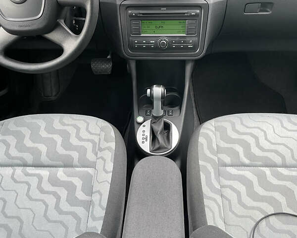 Сірий Шкода Румстер, об'ємом двигуна 1.6 л та пробігом 185 тис. км за 6500 $, фото 41 на Automoto.ua