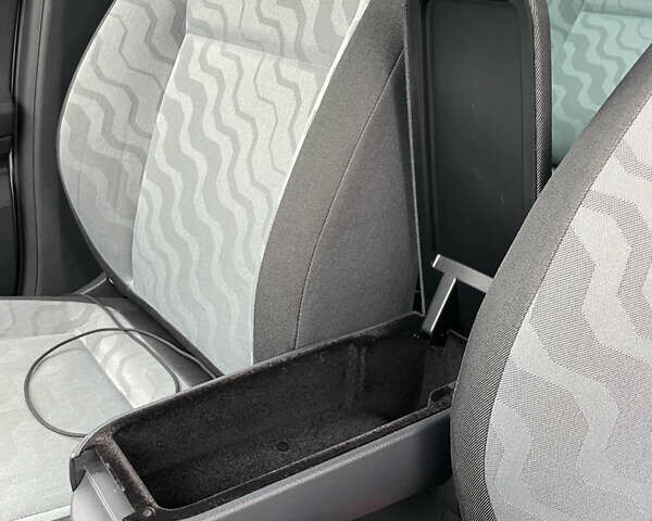 Сірий Шкода Румстер, об'ємом двигуна 1.6 л та пробігом 185 тис. км за 6500 $, фото 51 на Automoto.ua