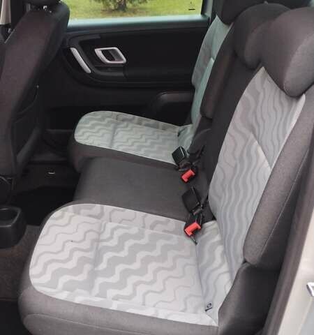 Сірий Шкода Румстер, об'ємом двигуна 1.6 л та пробігом 203 тис. км за 6200 $, фото 12 на Automoto.ua