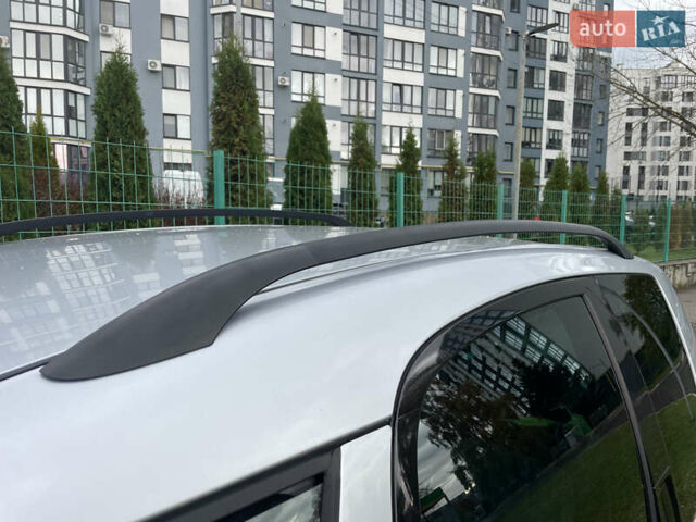 Сірий Шкода Румстер, об'ємом двигуна 1.6 л та пробігом 185 тис. км за 6500 $, фото 8 на Automoto.ua