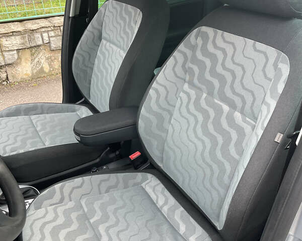 Сірий Шкода Румстер, об'ємом двигуна 1.6 л та пробігом 185 тис. км за 6500 $, фото 29 на Automoto.ua