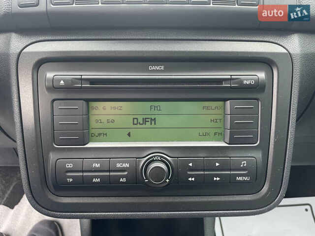 Сірий Шкода Румстер, об'ємом двигуна 1.6 л та пробігом 185 тис. км за 6500 $, фото 39 на Automoto.ua