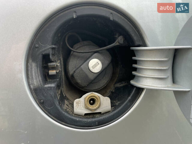 Сірий Шкода Румстер, об'ємом двигуна 1.6 л та пробігом 185 тис. км за 6500 $, фото 21 на Automoto.ua