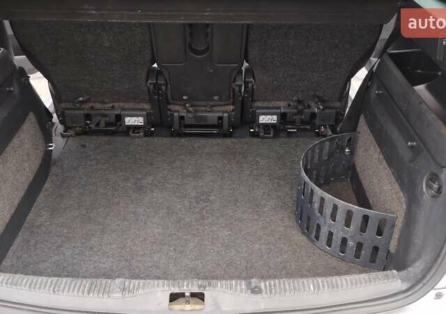 Сірий Шкода Румстер, об'ємом двигуна 1.6 л та пробігом 203 тис. км за 6200 $, фото 16 на Automoto.ua