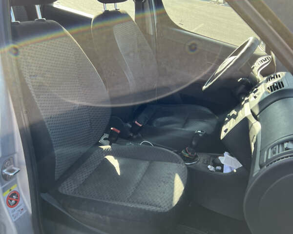 Серый Шкода Румстер, объемом двигателя 1.6 л и пробегом 500 тыс. км за 3700 $, фото 2 на Automoto.ua