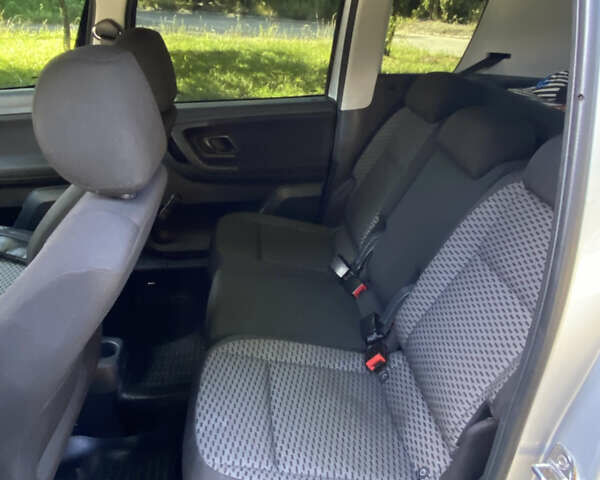 Серый Шкода Румстер, объемом двигателя 1.6 л и пробегом 308 тыс. км за 5400 $, фото 28 на Automoto.ua