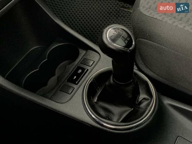 Серый Шкода Румстер, объемом двигателя 1.2 л и пробегом 225 тыс. км за 6455 $, фото 43 на Automoto.ua