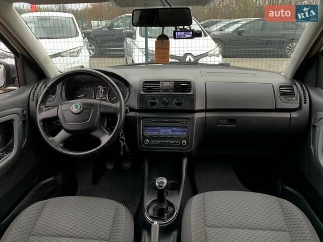 Серый Шкода Румстер, объемом двигателя 1.2 л и пробегом 225 тыс. км за 6455 $, фото 36 на Automoto.ua