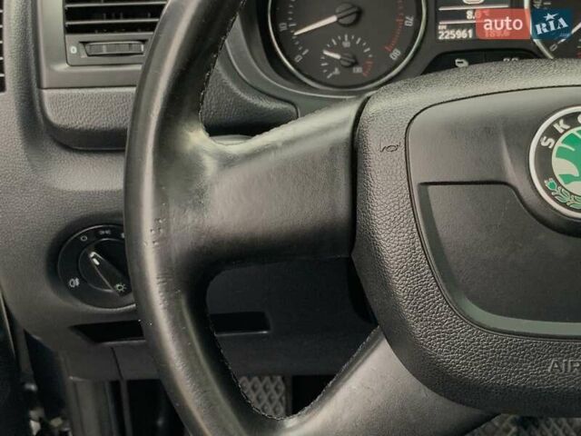 Серый Шкода Румстер, объемом двигателя 1.2 л и пробегом 225 тыс. км за 6455 $, фото 40 на Automoto.ua