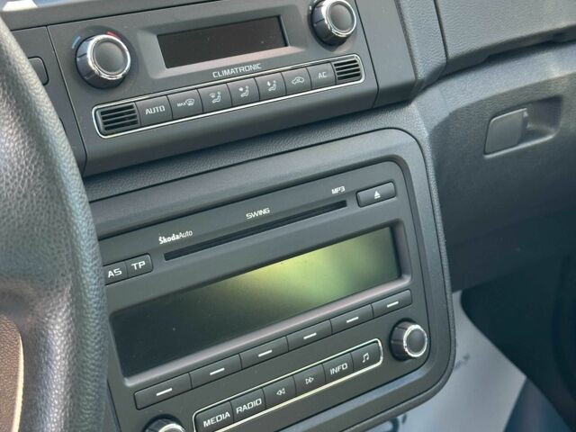 Сірий Шкода Румстер, об'ємом двигуна 1.2 л та пробігом 135 тис. км за 7300 $, фото 13 на Automoto.ua