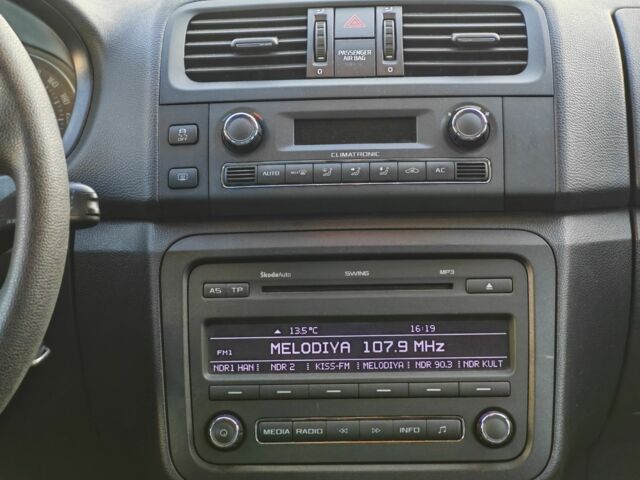 Шкода Румстер 2012 в Харькове на Automoto.ua Серый Шкода Румстер, объемом двигателя 1.2 л и пробегом 163 тыс. км за 5900 $, фото 4 на Automoto.ua