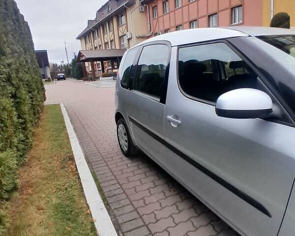 Сірий Шкода Румстер, об'ємом двигуна 1.6 л та пробігом 203 тис. км за 5699 $, фото 4 на Automoto.ua