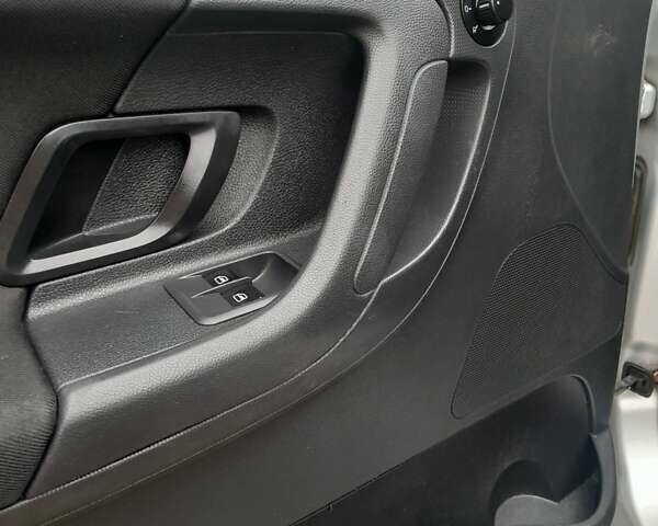 Сірий Шкода Румстер, об'ємом двигуна 1.6 л та пробігом 203 тис. км за 5699 $, фото 14 на Automoto.ua