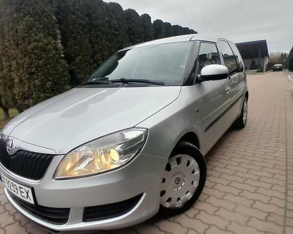 Сірий Шкода Румстер, об'ємом двигуна 1.6 л та пробігом 203 тис. км за 5699 $, фото 20 на Automoto.ua