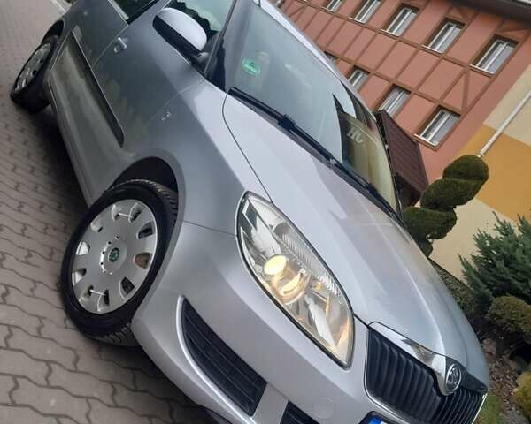 Сірий Шкода Румстер, об'ємом двигуна 1.6 л та пробігом 203 тис. км за 5699 $, фото 1 на Automoto.ua