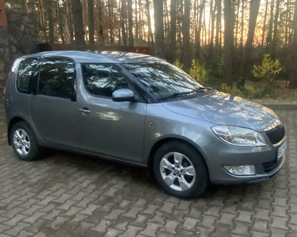 Серый Шкода Румстер, объемом двигателя 1.39 л и пробегом 38 тыс. км за 6900 $, фото 4 на Automoto.ua