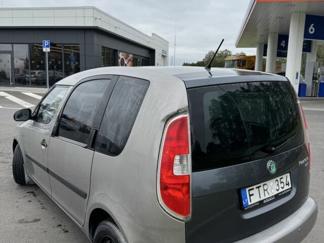 Серый Шкода Румстер, объемом двигателя 1.6 л и пробегом 222 тыс. км за 2335 $, фото 5 на Automoto.ua