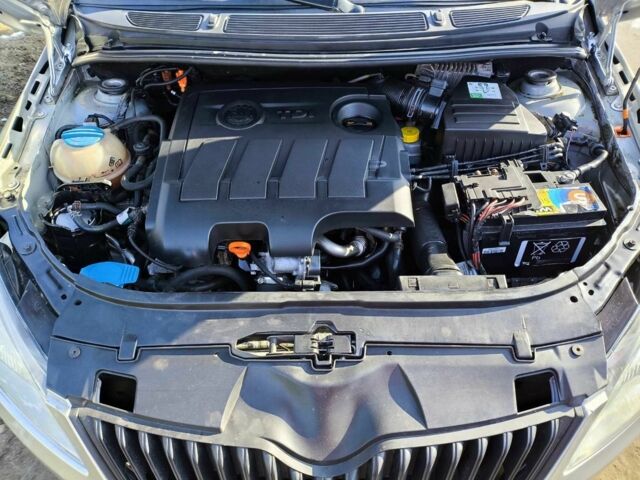 Сірий Шкода Румстер, об'ємом двигуна 1.6 л та пробігом 200 тис. км за 5500 $, фото 1 на Automoto.ua