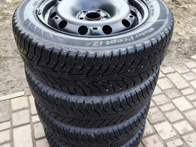 Сірий Шкода Румстер, об'ємом двигуна 1.6 л та пробігом 200 тис. км за 5500 $, фото 9 на Automoto.ua