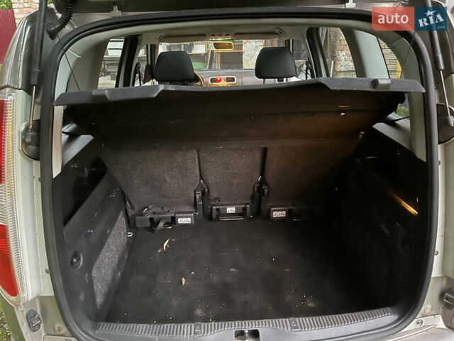 Сірий Шкода Румстер, об'ємом двигуна 1.42 л та пробігом 221 тис. км за 4500 $, фото 7 на Automoto.ua