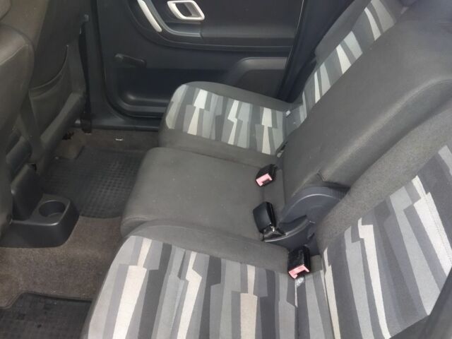 Серый Шкода Румстер, объемом двигателя 0 л и пробегом 202 тыс. км за 4800 $, фото 7 на Automoto.ua