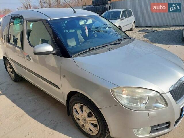 Серый Шкода Румстер, объемом двигателя 1.6 л и пробегом 184 тыс. км за 7300 $, фото 19 на Automoto.ua
