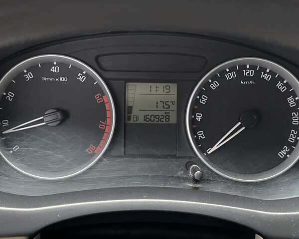 Серый Шкода Румстер, объемом двигателя 1.6 л и пробегом 160 тыс. км за 6200 $, фото 7 на Automoto.ua