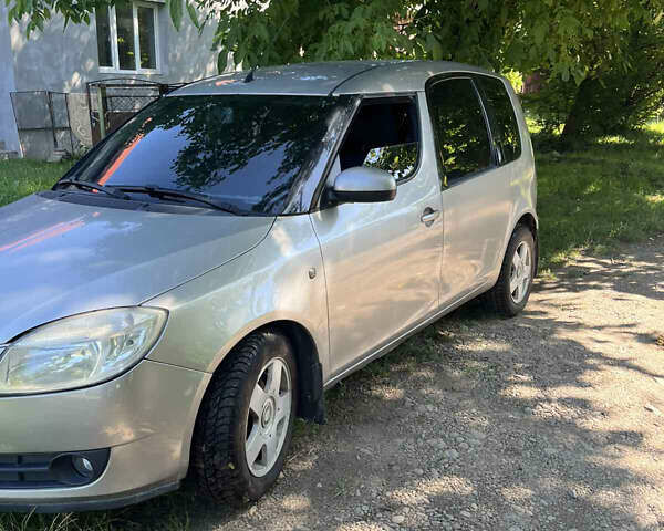 Сірий Шкода Румстер, об'ємом двигуна 1.39 л та пробігом 314 тис. км за 4800 $, фото 1 на Automoto.ua