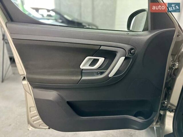 Сірий Шкода Румстер, об'ємом двигуна 1.39 л та пробігом 279 тис. км за 6499 $, фото 12 на Automoto.ua