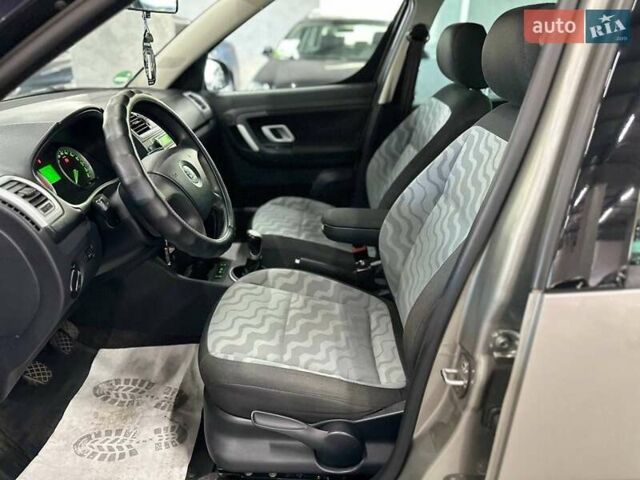 Сірий Шкода Румстер, об'ємом двигуна 1.39 л та пробігом 279 тис. км за 6499 $, фото 10 на Automoto.ua