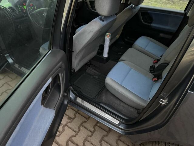 Серый Шкода Румстер, объемом двигателя 1.4 л и пробегом 250 тыс. км за 4200 $, фото 16 на Automoto.ua