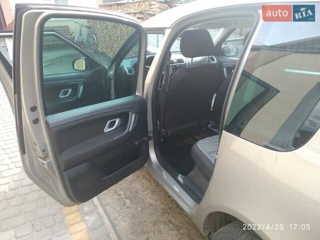 Серый Шкода Румстер, объемом двигателя 1.2 л и пробегом 170 тыс. км за 3200 $, фото 13 на Automoto.ua