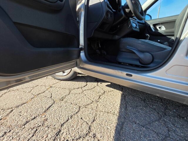 Сірий Шкода Румстер, об'ємом двигуна 1.2 л та пробігом 270 тис. км за 3700 $, фото 10 на Automoto.ua